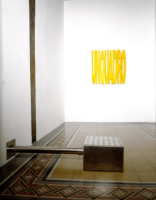 Visita guidata, Installation at La Nuova Pesa gallery, Rome, 1994