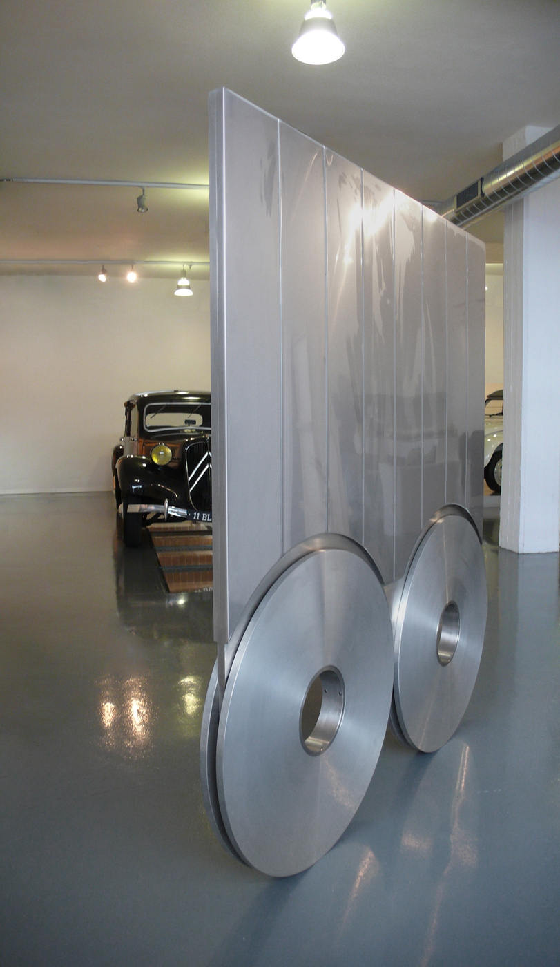 Sottiletta, A wheel going up and down from the stool, Museum Flaminio Bertoni, Varese, Photo © Umberto Cavenago