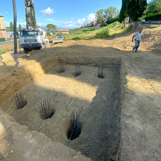 Centrifugo, Preparation of piles for platform foundation